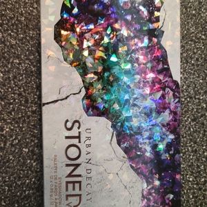 Urban Decay Stoned palette eyeshadow